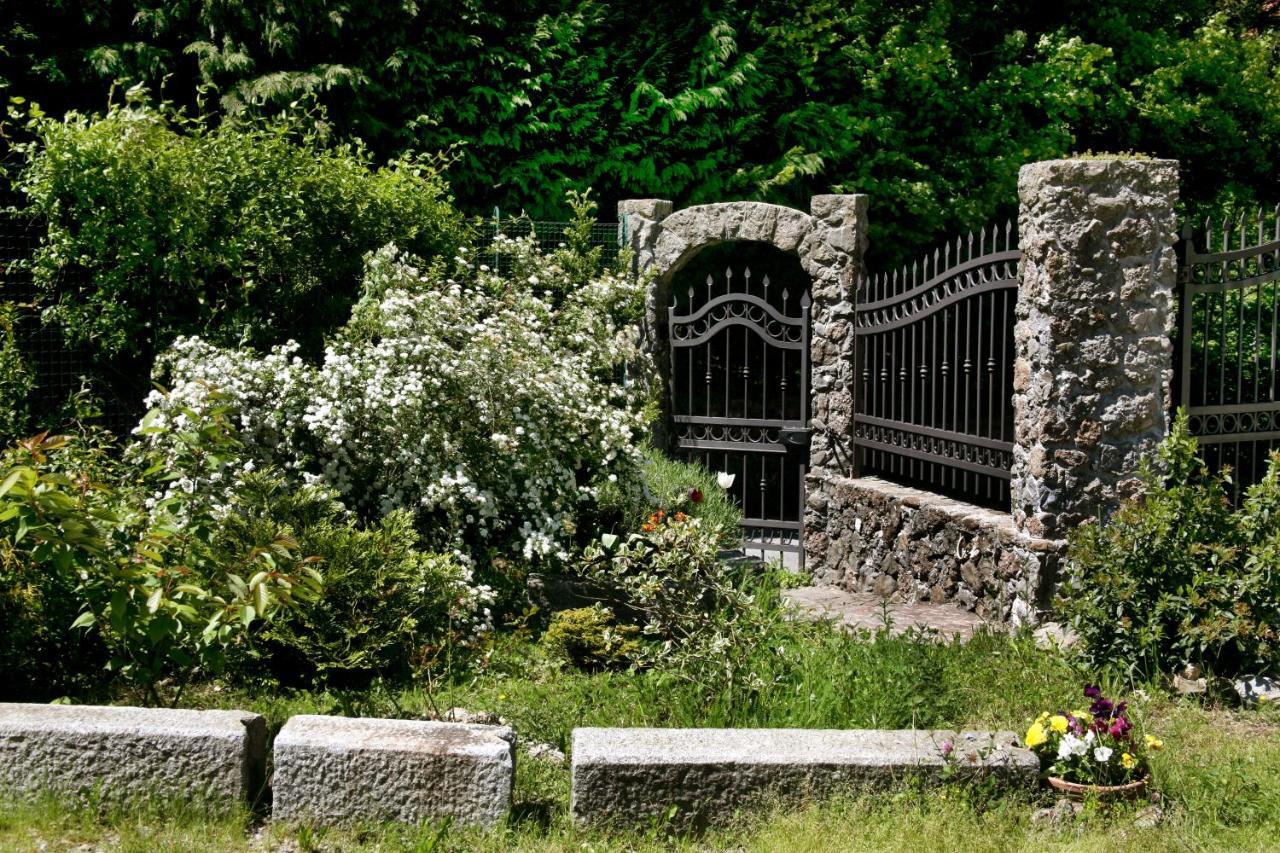 Albergo Garre 사비그노네 외부 사진